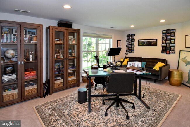 Building Photo - Discover exceptional comfort and timeless style in this beautifully updated single family residen...