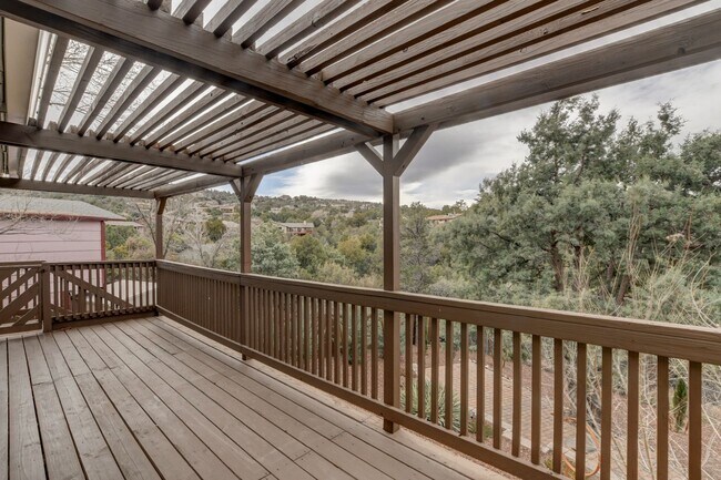 Building Photo - Beautiful Home for Rent in Prescott!