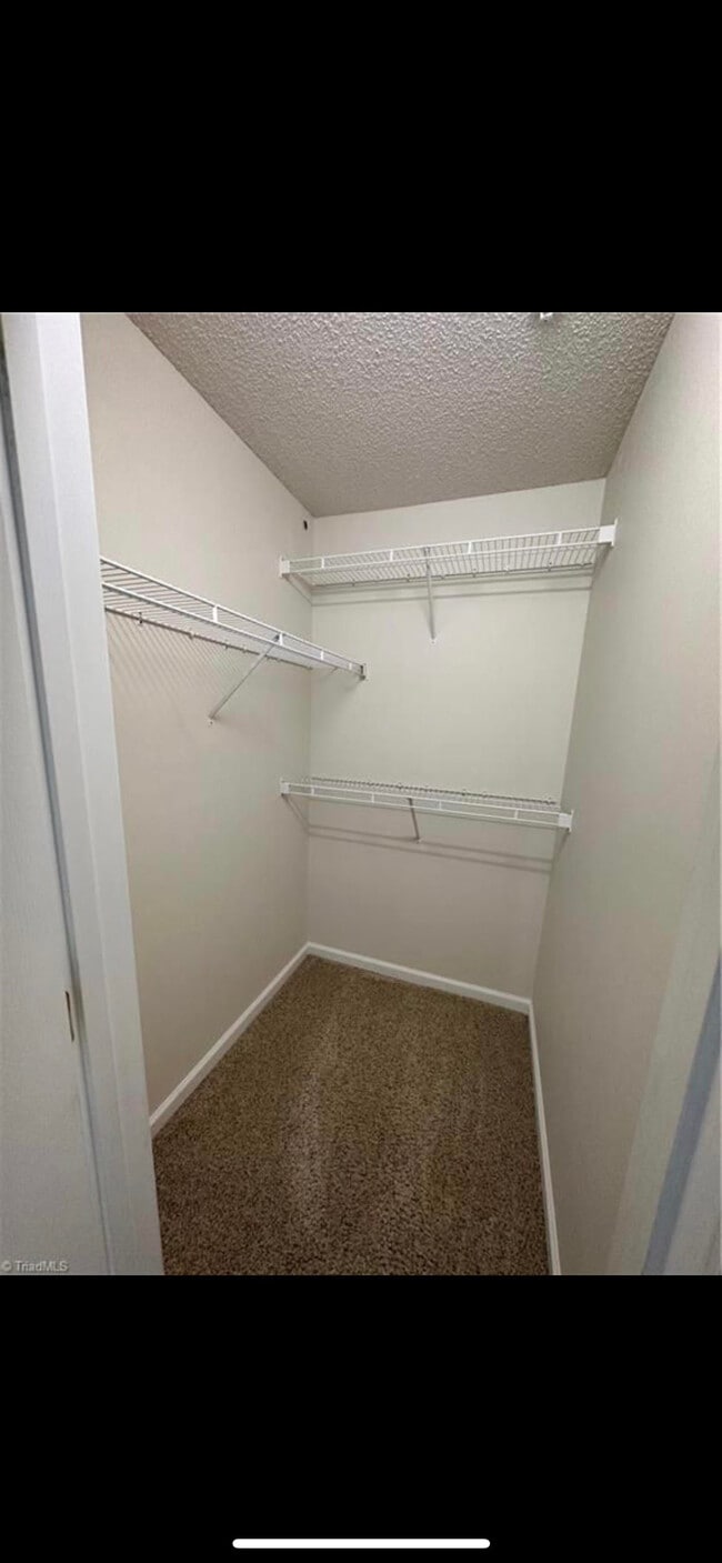 Building Photo - 522 Scholastic Ct