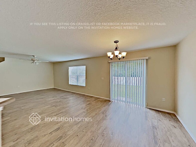Building Photo - 7273 Wakeview Dr