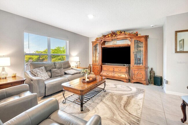 Building Photo - 2942 Rock Sound St