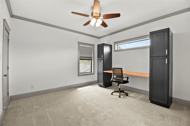 Building Photo - 1538 Thornton Rd