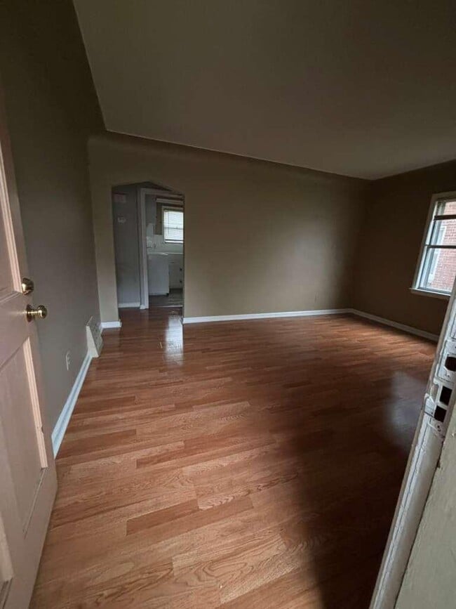 Building Photo - 20418 Wexford St