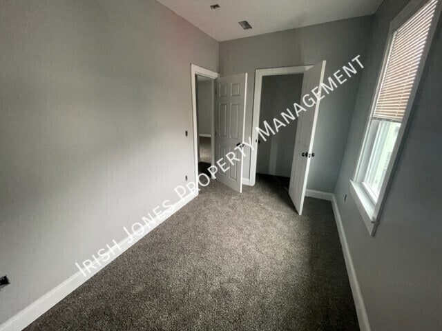 Building Photo - 944 E. Lovejoy-