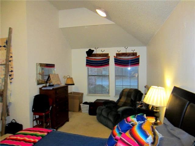 Building Photo - 940 Sylvan Creek Dr