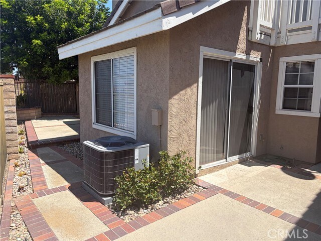 Building Photo - 873 S Sapphire Ln