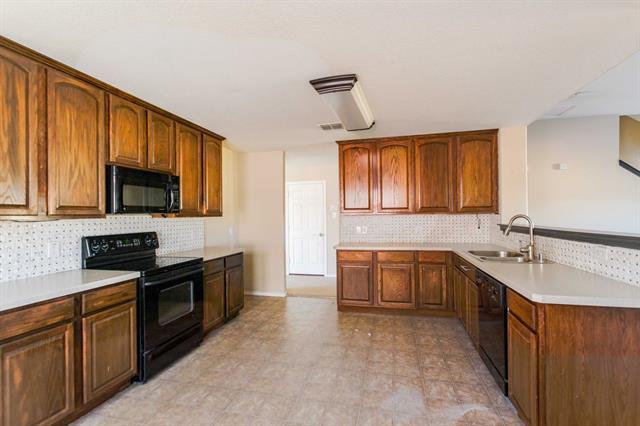 Building Photo - 930 Cedar Creek Dr