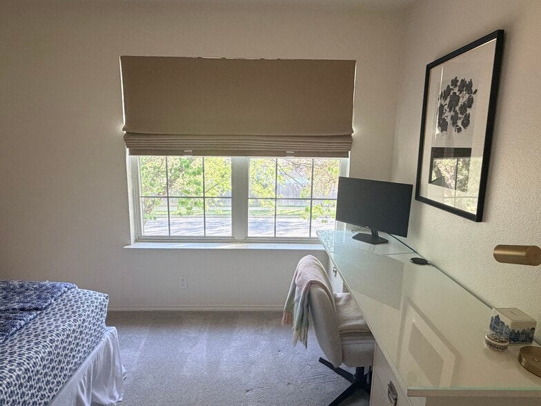 bedroom 1 - 8516 Hillrock Dr