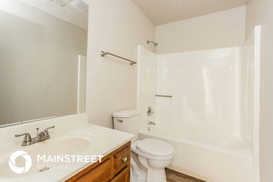 Building Photo - 2313 Tori Rd