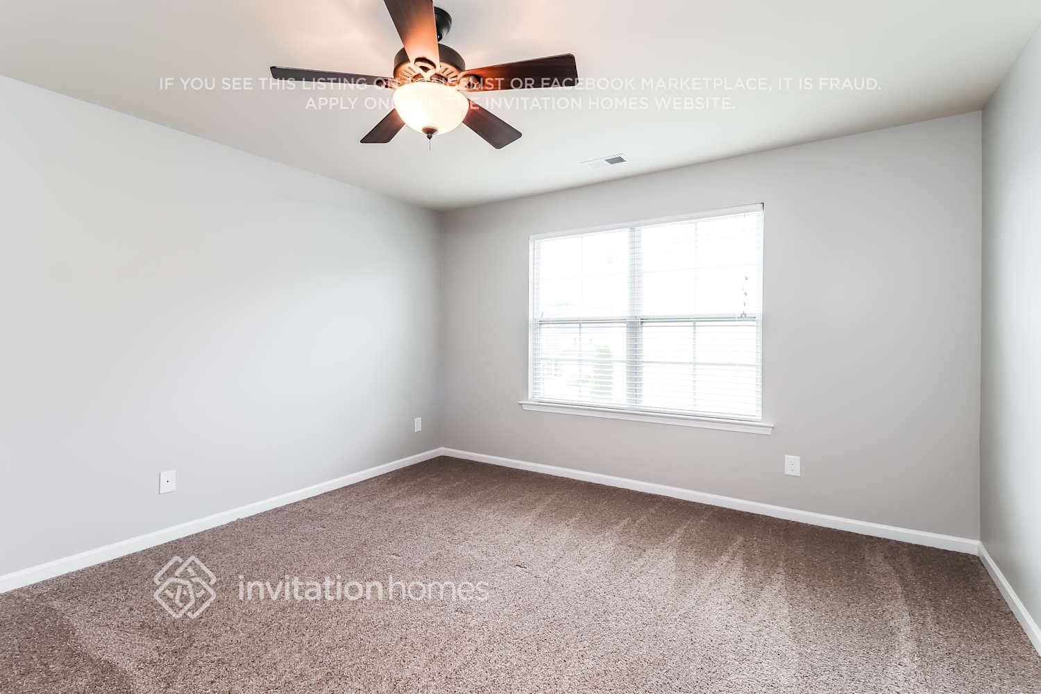 Building Photo - 111 Rainberry Dr