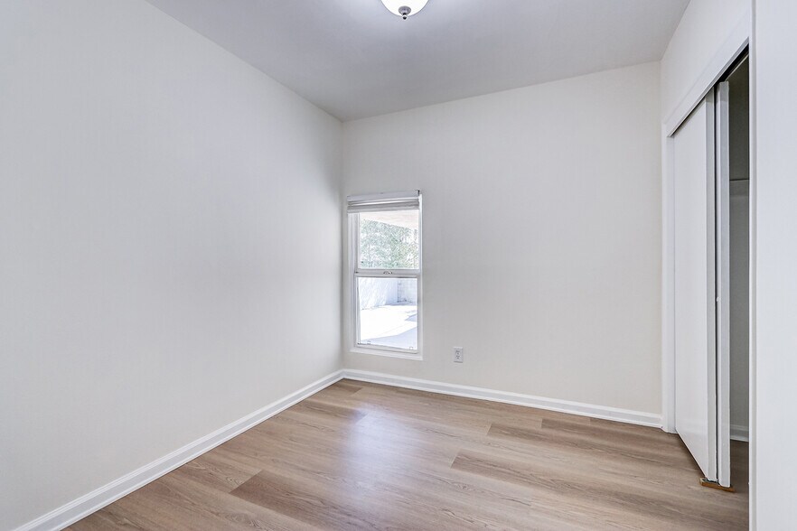 Building Photo - 2312 Grant Ave