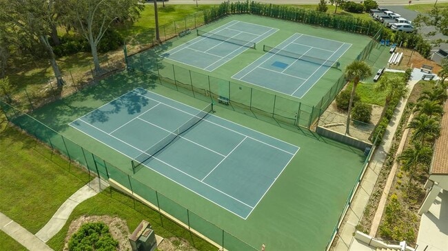 Building Photo - 618 Bird Bay Dr S