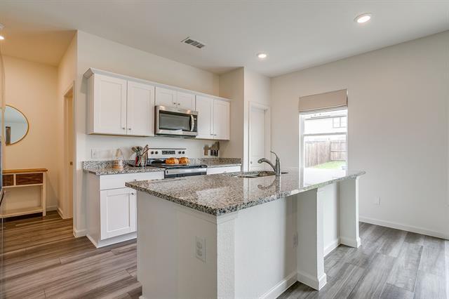 Building Photo - 8300 Stovepipe Dr