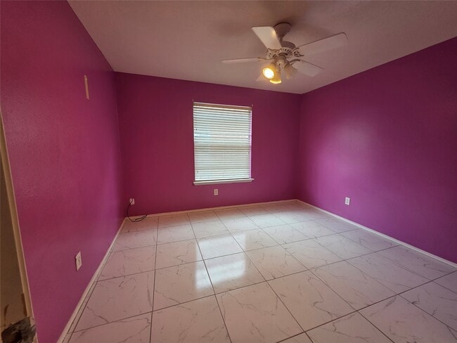 Building Photo - 2659 Daryns Landing Dr