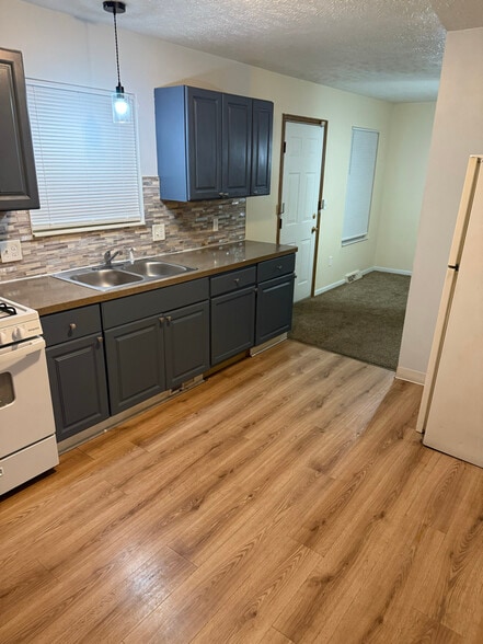 Building Photo - 1016 Wheelock Rd