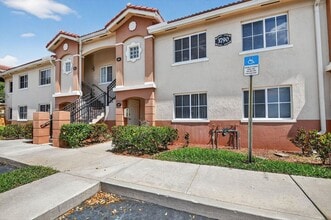 Building Photo - 3490 Briar Bay Blvd