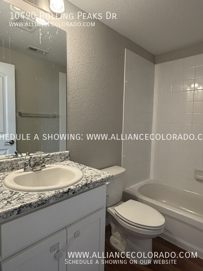 Building Photo - 10490 Rolling Peaks Dr