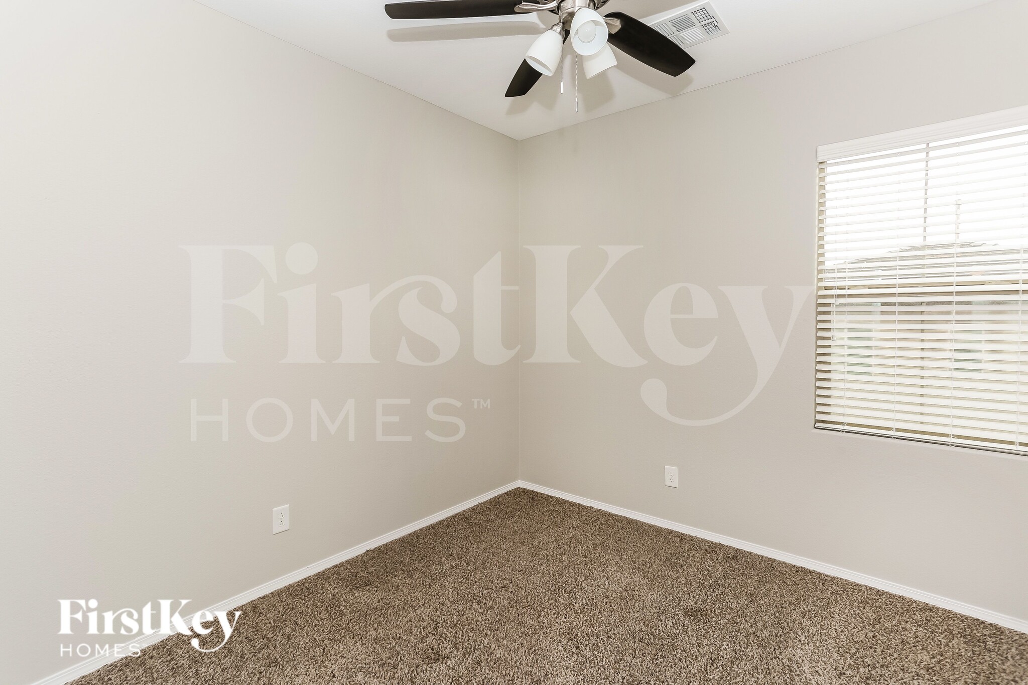 Building Photo - 10552 Mt Blackburn Ave