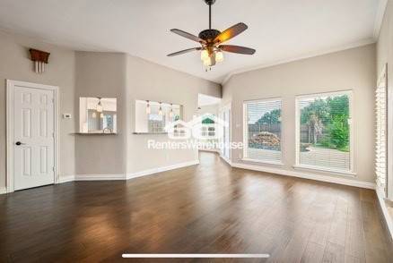 Building Photo - 9120 Nob Hill Dr
