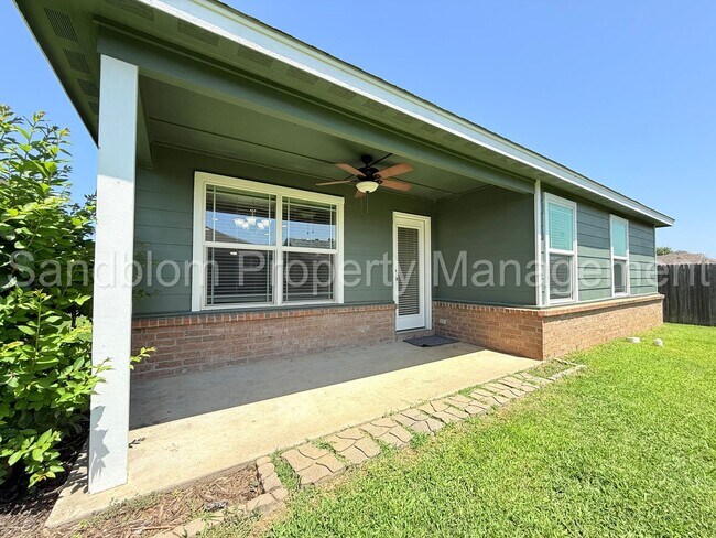 Building Photo - For Lease | Jenks | Available Now!