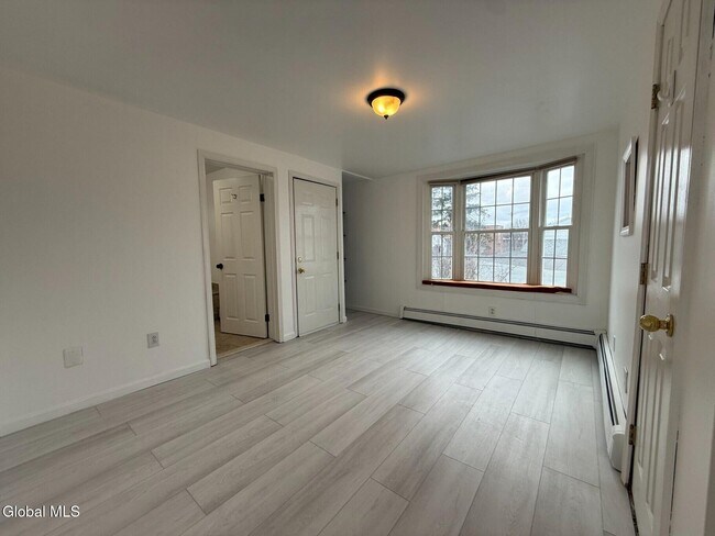 Building Photo - 27 McElwain Ave