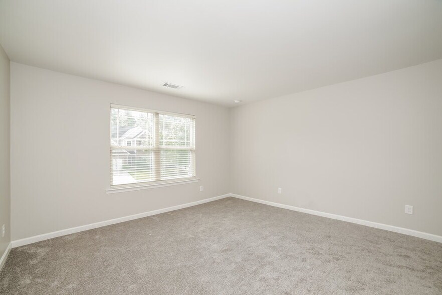 Building Photo - 9351 Opal Dr