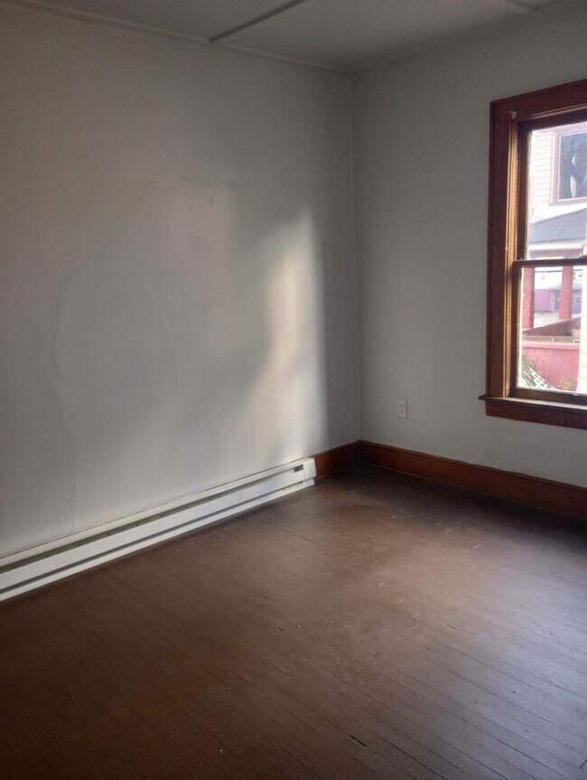 Building Photo - 34 Frederick St