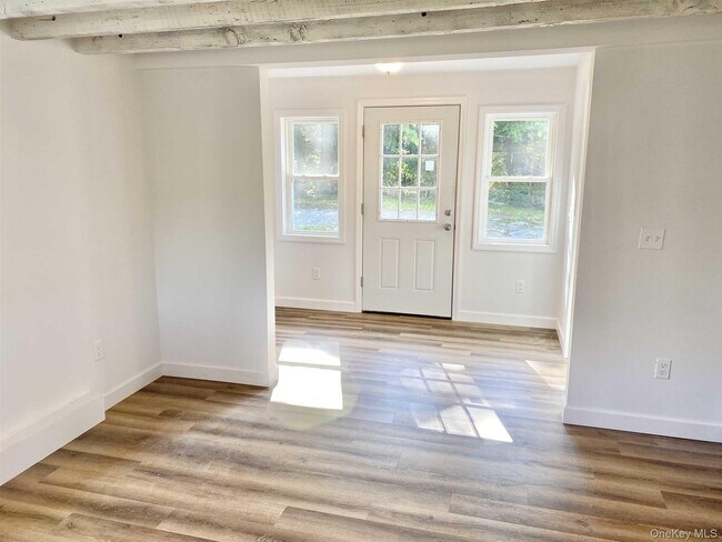 Building Photo - 58 W Dorsey Ln