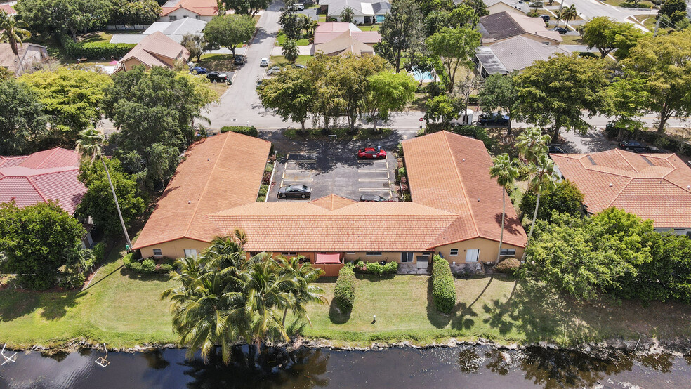 Building Photo - 10911 NW 45th St