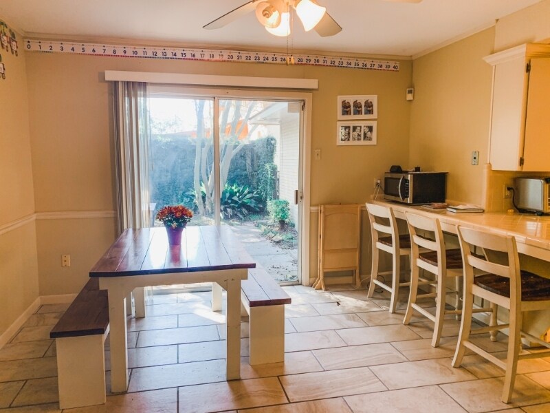 Building Photo - 620 Nelson Dr