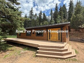 Building Photo - "Charming 2-Bed Hideaway in Conifer – Cozy...