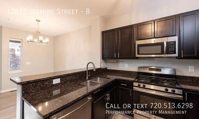 Building Photo - 12872 Jasmine St