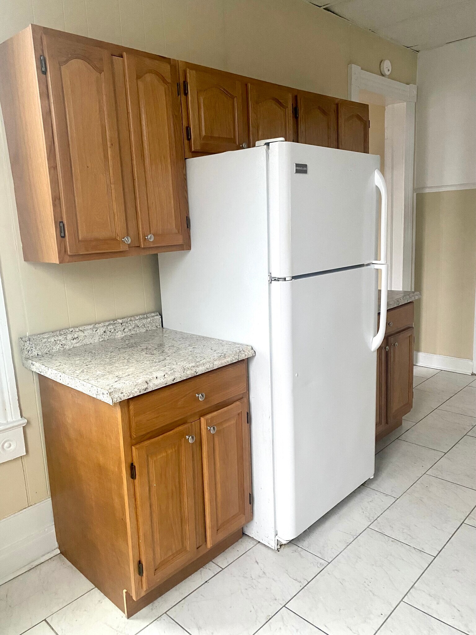 Building Photo - 800 Electric St