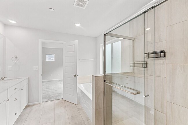 Building Photo - Two-Story Home in Soundview Estates
