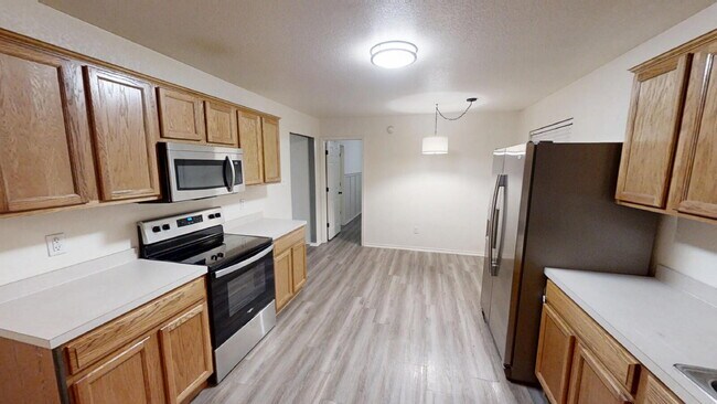 Building Photo - "Spacious 4-Bedroom Retreat with 2 Full Baths in Charming Nolanville!"