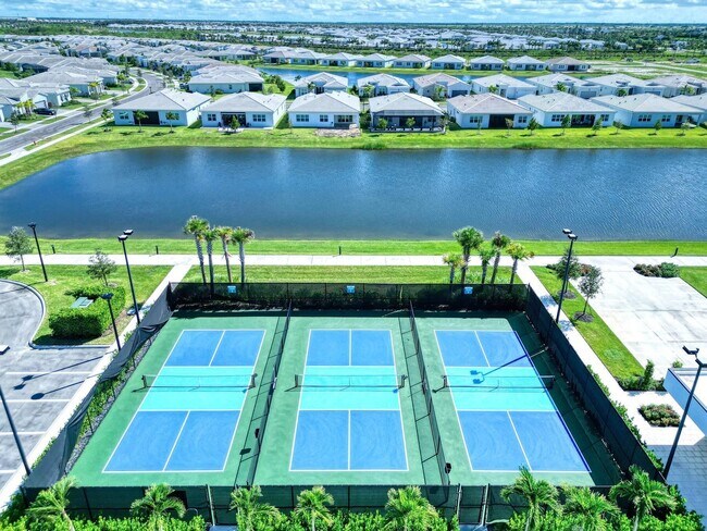 Building Photo - 10219 SW Corvus Ln