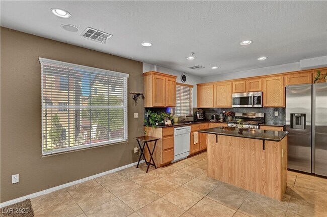 Building Photo - 8949 Brian Christopher Ave