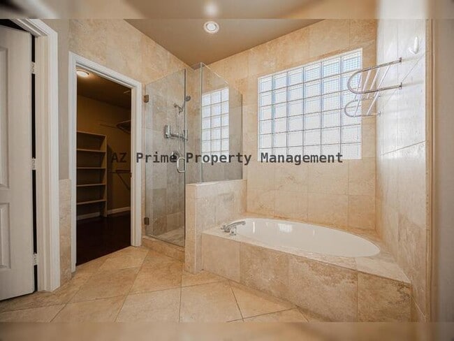 Building Photo - 9603 S 51st St