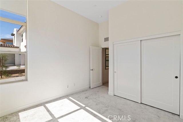 Building Photo - 74356 Nichols Dr