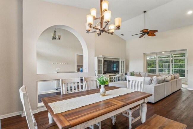 Building Photo - 23218 Cypress Trail Dr