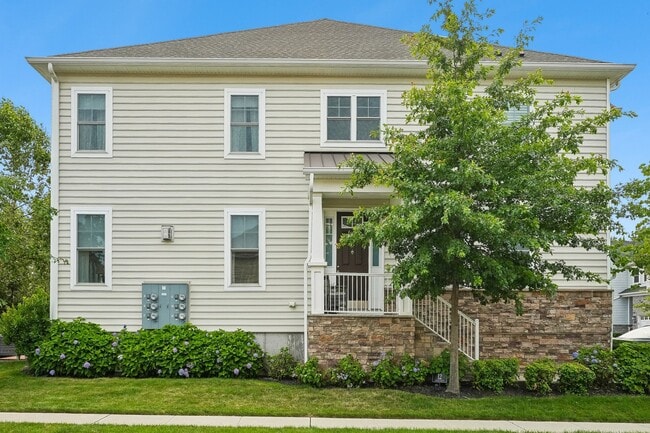 Building Photo - 12 Eckert Dr