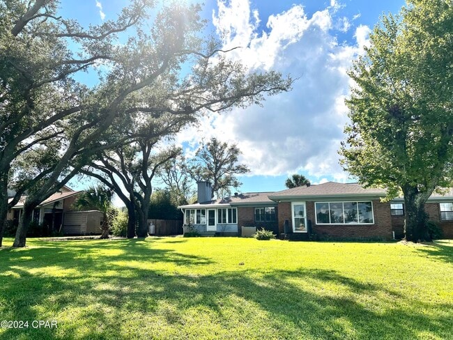 Primary Photo - 2402 Ashland Rd