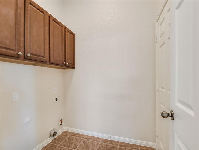 Building Photo - 12808 Appaloosa Chase Dr