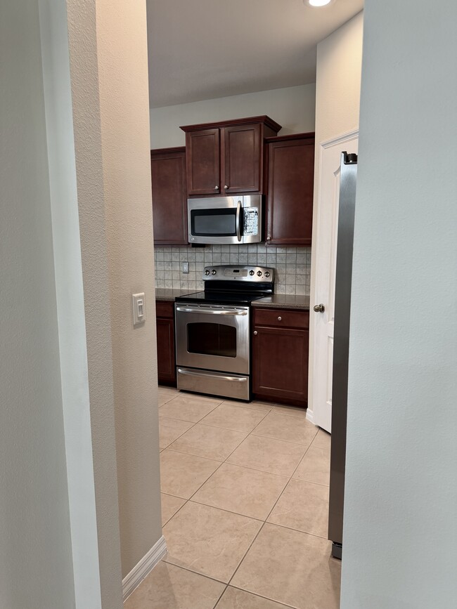 Building Photo - 5610 Kingletsound