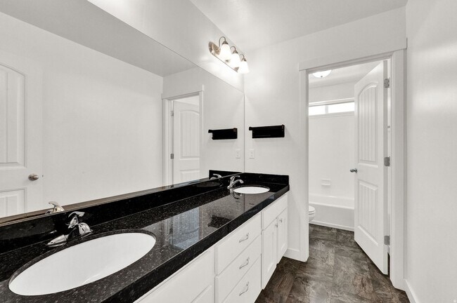 Building Photo - 774 Star Spangled Dr