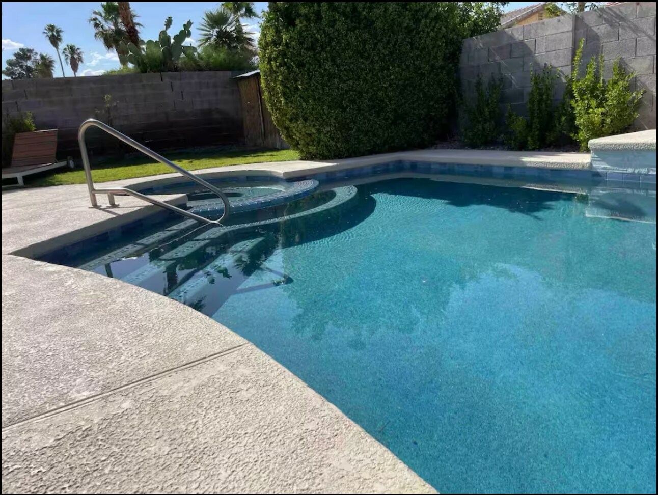 Building Photo - 1966 Rockledge Dr