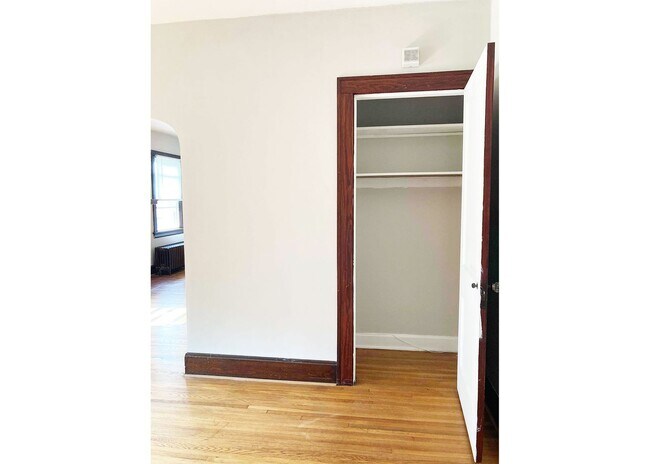 Building Photo - 315 Terrace Ave