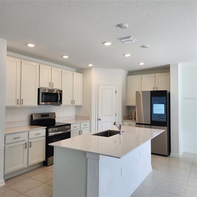 Building Photo - 5838 Le Marin Wy