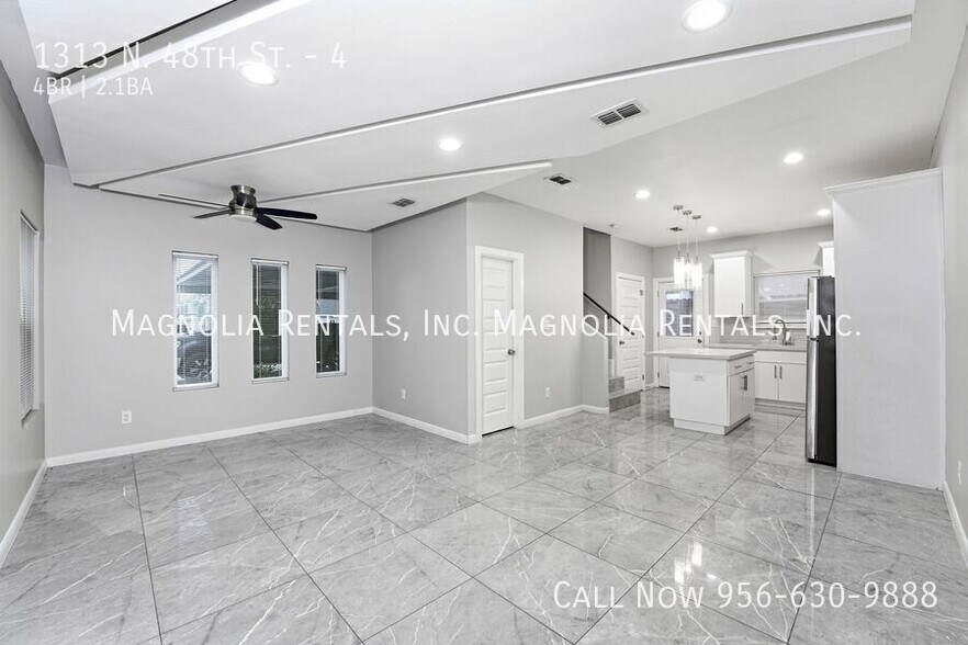 Building Photo - 1313 N 48th St