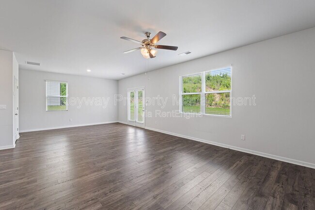 Building Photo - 1429 Deer Hollow Run